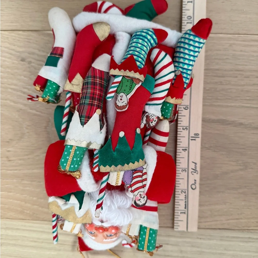 Vintage Christmas Ornament- great condition/ beautiful heirloom
